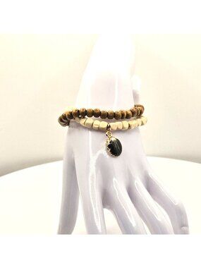 Shell Charm Bracelet, Beach Bracelet, Neutral Beaded Bracelet, Coastal Jewelry